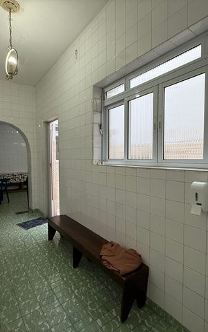 Casa à venda com 180m², 4 quartos e 1 vaga