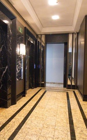Apartamento à venda com 186m², 3 quartos e 2 vagas Apartamento à venda com 186m², 3 quartos e 2 vagasHall