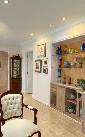Apartamento à venda com 118m², 3 quartos e 1 vaga Apartamento à venda com 118m², 3 quartos e 1 vagaSala de TV