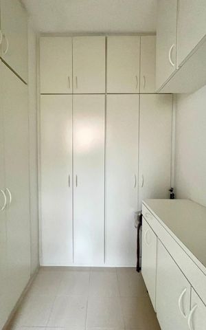 Apartamento à venda com 118m², 3 quartos e 1 vaga Apartamento à venda com 118m², 3 quartos e 1 vagaQuarto de Serviço