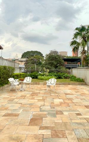 Apartamento à venda com 118m², 3 quartos e 1 vaga Apartamento à venda com 118m², 3 quartos e 1 vagaÁrea comum