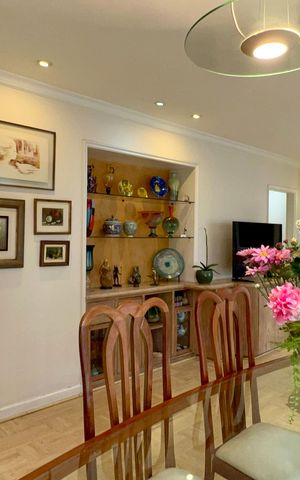 Apartamento à venda com 118m², 3 quartos e 1 vaga Apartamento à venda com 118m², 3 quartos e 1 vagaSala de Jantar