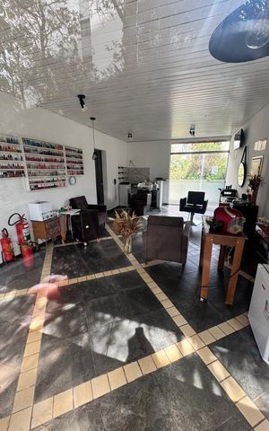 Apartamento à venda com 57m², 2 quartos e 1 vagaSalão de Beleza