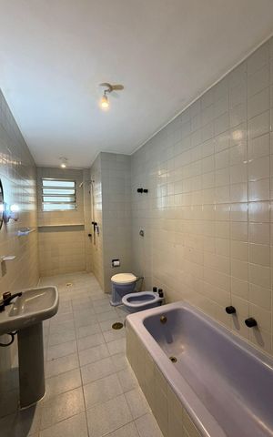 Apartamento para alugar com 109m², 3 quartos e 1 vaga Apartamento para alugar com 109m², 3 quartos e 1 vagaBanheiro