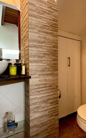Casa de condomínio à venda com 95m², 2 quartos e sem vaga