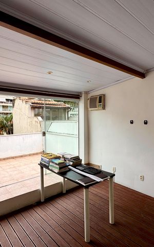 Casa de condomínio à venda com 95m², 2 quartos e sem vaga