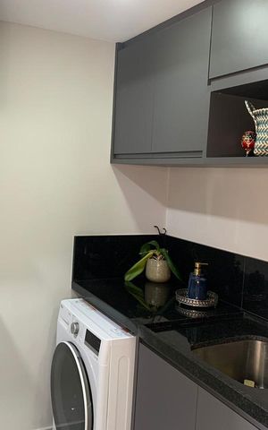 Apartamento à venda com 87m², 3 quartos e 2 vagas Apartamento à venda com 87m², 3 quartos e 2 vagasÁrea de serviço