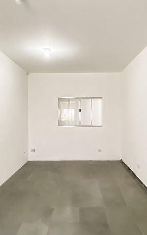 Studio para alugar com 30m², 1 quarto e sem vaga Studio para alugar com 30m², 1 quarto e sem vagaSala/cozinha