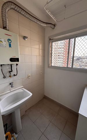 Apartamento à venda com 72m², 3 quartos e 1 vaga Apartamento à venda com 72m², 3 quartos e 1 vagaLavanderia