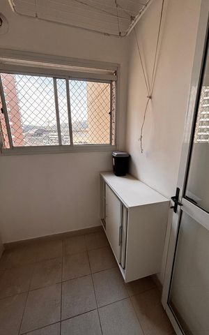 Apartamento à venda com 72m², 3 quartos e 1 vaga Apartamento à venda com 72m², 3 quartos e 1 vagaLavanderia