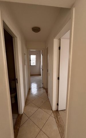 Apartamento à venda com 72m², 3 quartos e 1 vaga Apartamento à venda com 72m², 3 quartos e 1 vagaCorredor