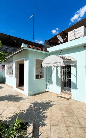 Casa à venda com 58m², 2 quartos e 1 vagaFachada