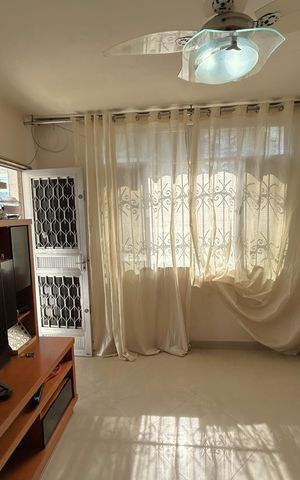 Casa à venda com 58m², 2 quartos e 1 vagaSala