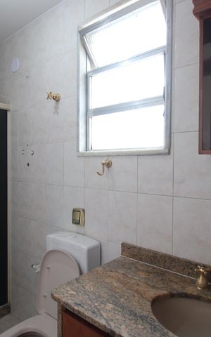 Apartamento para alugar com 113m², 3 quartos e 2 vagasBanheiro da suíte