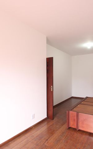 Apartamento para alugar com 113m², 3 quartos e 2 vagasSala