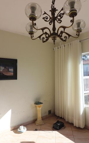 Casa à venda com 180m², 3 quartos e 2 vagasSala 