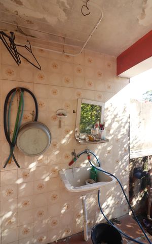 Casa à venda com 180m², 3 quartos e 2 vagasÁrea de Serviço