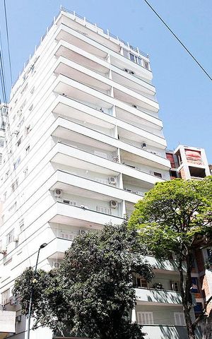 Apartamento à venda com 99m², 3 quartos e 1 vagaFachada