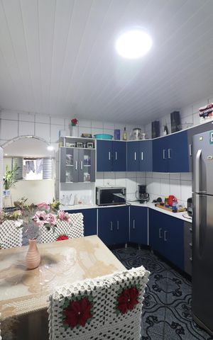 Casa à venda com 100m², 2 quartos e 1 vagaCozinha 
