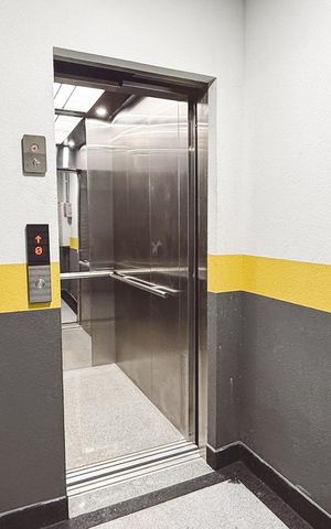 Apartamento à venda com 42m², 2 quartos e 1 vagaElevador