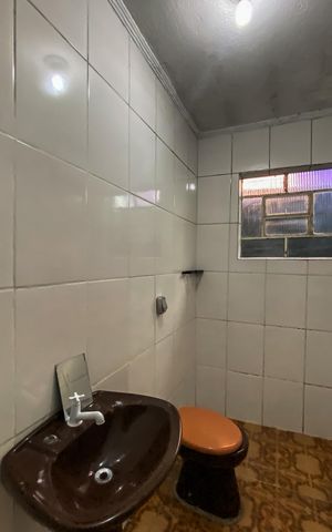 Casa para alugar com 47m², 1 quarto e sem vagaBanheiro 