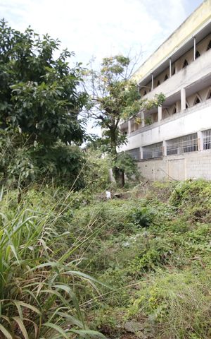 Casa à venda com 1187m², 2 quartos e 1 vagaQuintal