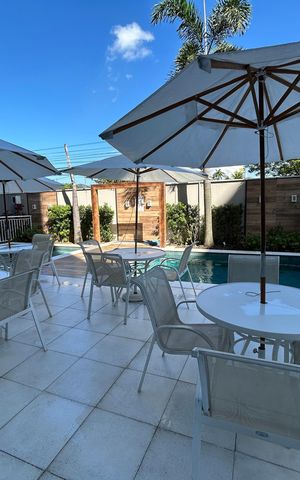 Apartamento à venda com 75m², 2 quartos e 1 vagaÁrea comum