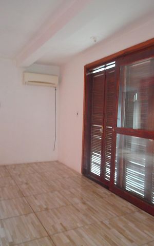 Casa para alugar com 70m², 3 quartos e 1 vagasala