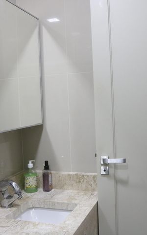 Casa para alugar com 200m², 4 quartos e 3 vagasBanheiro 4