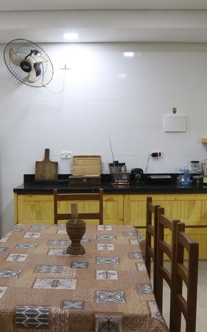 Casa para alugar com 200m², 4 quartos e 3 vagasCozinha