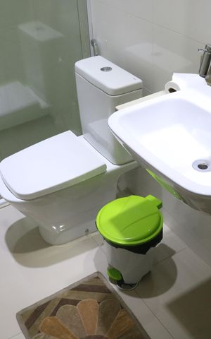 Casa para alugar com 200m², 4 quartos e 3 vagasBanheiro 3