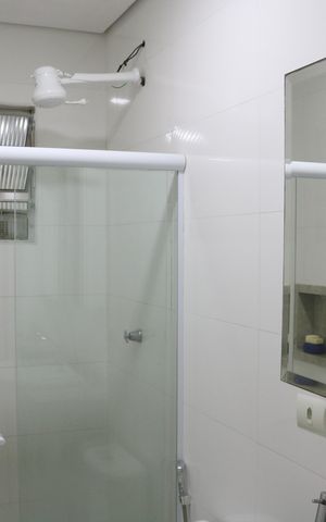Casa para alugar com 200m², 4 quartos e 3 vagasBanheiro 1