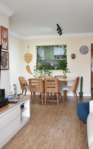 Apartamento à venda com 98m², 3 quartos e 2 vagasSala