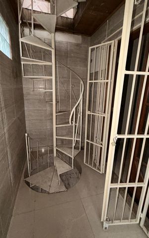 Casa para alugar com 120m², 3 quartos e 1 vaga Casa para alugar com 120m², 3 quartos e 1 vagaVaranda