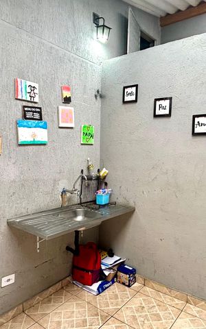 Casa de condomínio para alugar com 100m², 2 quartos e 2 vagas
