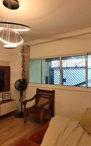 Casa à venda com 123m², 2 quartos e 2 vagasSala 