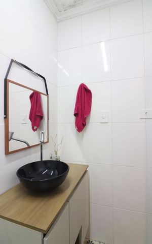 Casa à venda com 123m², 2 quartos e 2 vagasQuarto 1 - Suíte Banheiro 