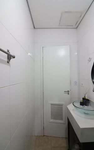 Casa à venda com 123m², 2 quartos e 2 vagasBanheiro Social