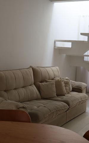 Casa à venda com 146m², 1 quarto e 3 vagas Casa à venda com 146m², 1 quarto e 3 vagasSala