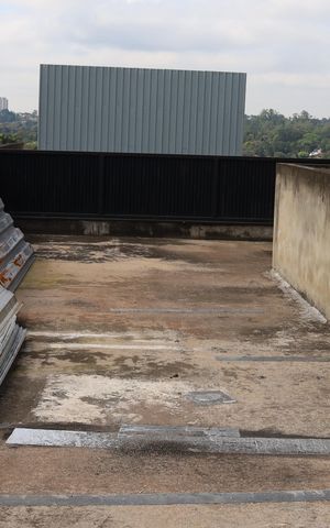 Casa à venda com 146m², 1 quarto e 3 vagas Casa à venda com 146m², 1 quarto e 3 vagasTerraço