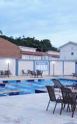 Apartamento para alugar com 67m², 3 quartos e 1 vagaÁrea comum - Piscina