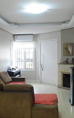 Casa para alugar com 168m², 3 quartos e 2 vagasSala