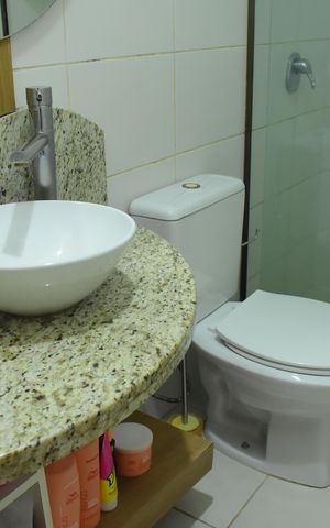 Casa para alugar com 168m², 3 quartos e 2 vagasBanheiro do andar de baixo