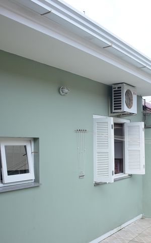 Casa para alugar com 168m², 3 quartos e 2 vagasÁrea de fora