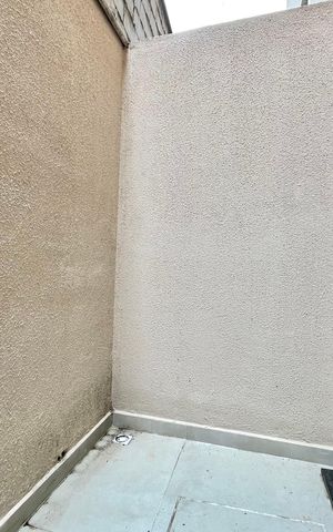 Studio para alugar com 30m², 1 quarto e sem vaga Studio para alugar com 30m², 1 quarto e sem vagaÁrea de Serviço