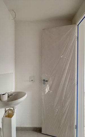 Apartamento à venda com 37m², 2 quartos e sem vaga Apartamento à venda com 37m², 2 quartos e sem vagaBanheiro