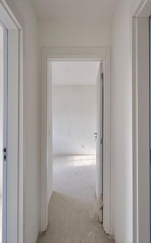 Apartamento à venda com 37m², 2 quartos e sem vaga Apartamento à venda com 37m², 2 quartos e sem vagaCorredor