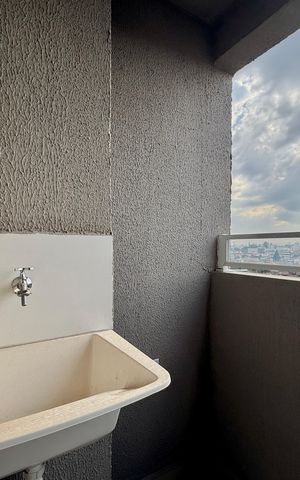 Apartamento à venda com 37m², 2 quartos e sem vaga Apartamento à venda com 37m², 2 quartos e sem vagaÁrea de Serviço