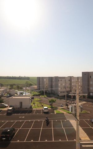 Apartamento para alugar com 43m², 2 quartos e 1 vaga Apartamento para alugar com 43m², 2 quartos e 1 vagaVista