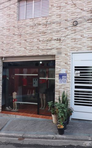 Casa à venda com 150m², 3 quartos e sem vagaFachada